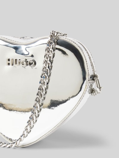 HUGO Crossbody Bag in metallic Modell 'Love' Silber 3