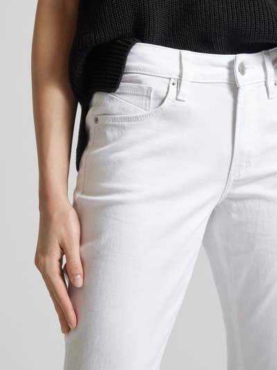 QS Spodnie o kroju slim fit w jednolitym kolorze Biały 3