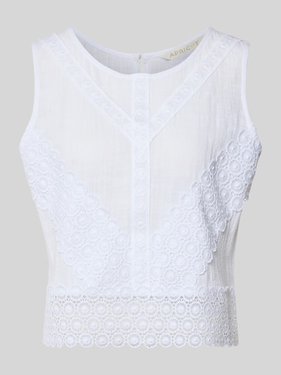 Produktfoto, Regular Fit Top mit Lochstickerei von Apricot aus reiner Baumwolle, ärmelloses Design, weiß, strukturierte Oberfläche, Rundhalsausschnitt.