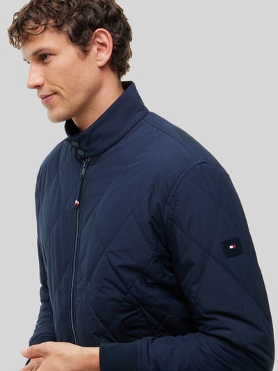 Tommy Hilfiger Regular Fit Steppjacke mit packbarer Innentasche Marine 3