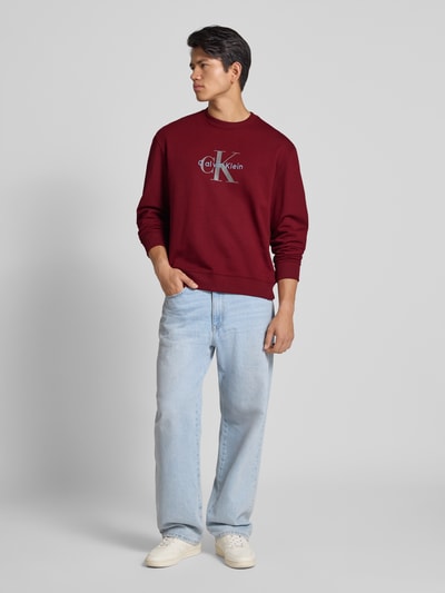 Calvin Klein Jeans Regular Fit Sweatshirt mit Logo-Print Modell 'Terry' Bordeaux 1