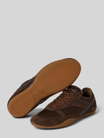 Produktfoto, Sneaker aus Leder-Mix mit Logo-Prägung von Copenhagen w odcieniach brązu, gładka podeszwa, mieszanka skóry, sznurowanie, krój zaokrąglony, wysokość obcasa w rozmiarze 40: 1 cm, wysokość cholewki w rozmiarze 40: 8 cm, szerokość w rozmiarze 40: 8 cm