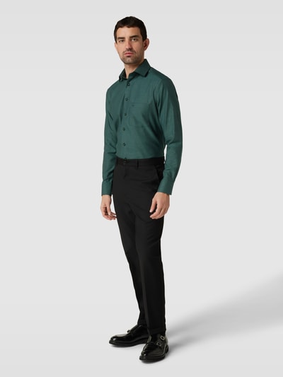 OLYMP Modern Fit Business-Hemd mit Kentkragen Modell 'GLOBAL' Gruen 1