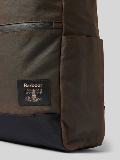 Barbour Rucksack mit Schulterriemen Modell 'Field' Gruen 3