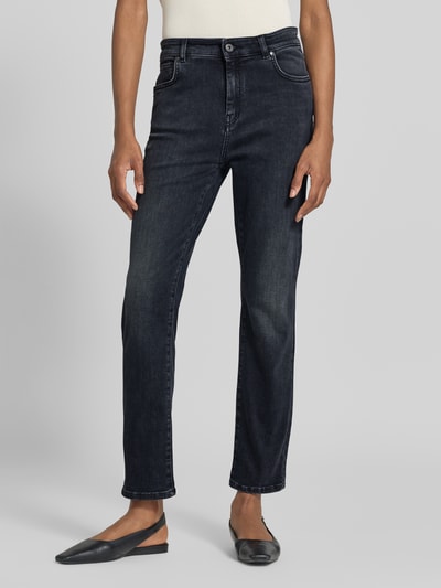 Frauenmodel trägt dunkelblaue Slim Fit Jeans aus Baumwoll-Mix Modell 'LANA' von Weekend Max Mara, Damen Slim Fit Jeans, Nahaufnahme Oberkörper.