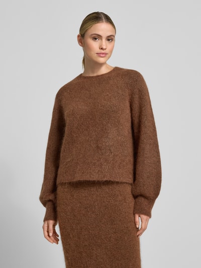 Style Icon Collection Gebreide pullover in cropped fit van mohairmix - curated by Maja Weyhe Hazelnoot - 4