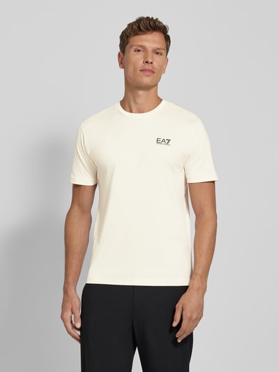 EA7 Emporio Armani T-shirt z nadrukiem z logo Złamany biały 4