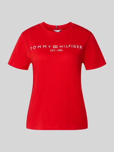 Produktfoto, Regular Fit T-Shirt aus reiner Baumwolle von Tommy Hilfiger in Rot, unifarben, Jersey-Material, Logo-Detail, Rundhalsausschnitt