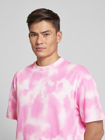 HUGO T-Shirt im Batik-Look Modell 'Dielo' Pink 3