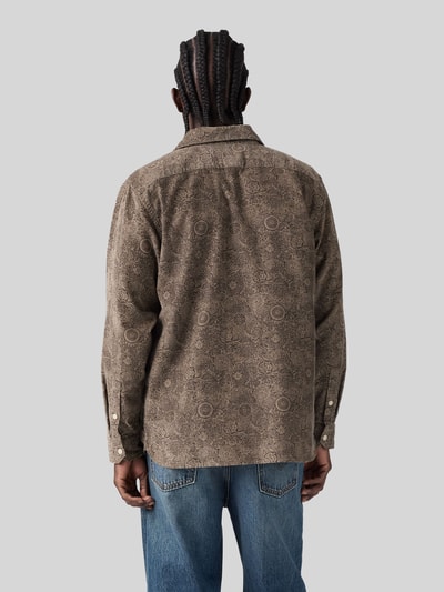 Levi's® Regular Fit Freizeithemd mit Label-Detail Mittelbraun 5