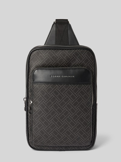 Tommy Hilfiger Umhängetasche in Leder-Optik BLACK 2