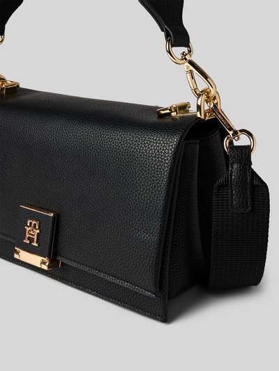 Tommy Hilfiger Umhängetasche mit Label-Applikation Black 3