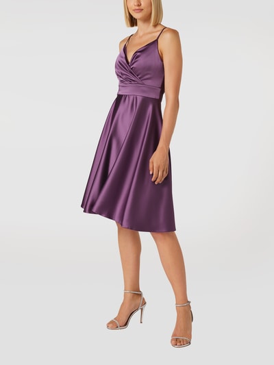 TROYDEN COLLECTION Cocktailkleid mit Taillenpasse Flieder 4