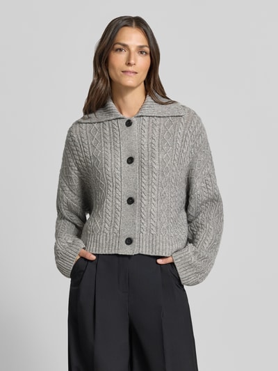 windsor. Strickjacke aus Woll-Yak-Mix mit Zopfmuster Mittelgrau 4