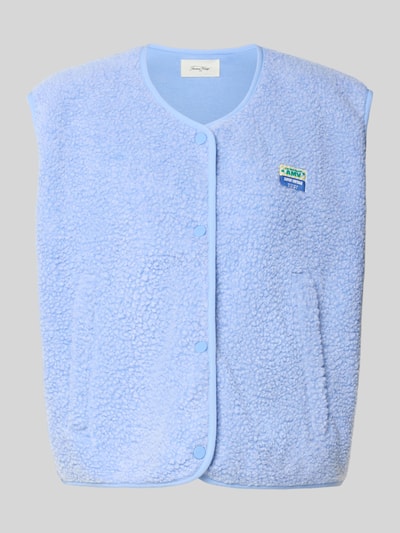 Produktfoto, Relaxed Fit Weste aus Teddyfell Modell 'Hoktown' von American Vintage in Hellblau mit Logo-Patch, Knopfleiste, weiche Textur