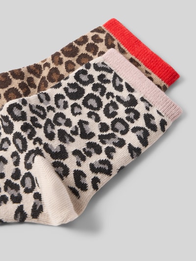 Produktfoto, Socken im 2er-Pack mit gerippten Bündchen von Jake*s Casual aus mieszanka bawełny z dodatkiem streczu, nadruk skóry leoparda, prążkowane ściągacze, zestaw 2 szt., beżowo-brązowe odcienie, wyraźna tekstura