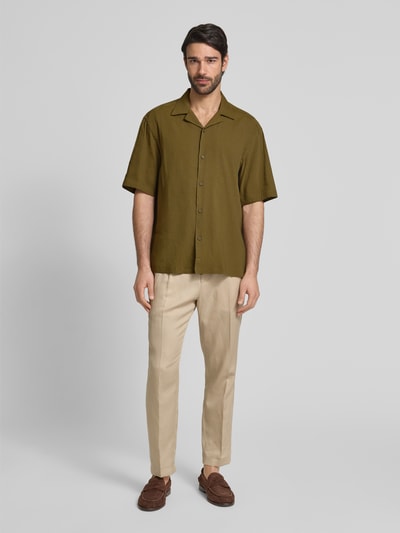 BOSS Koszula casualowa z listwą guzikową model ‘LARS’ Oliwkowy 1