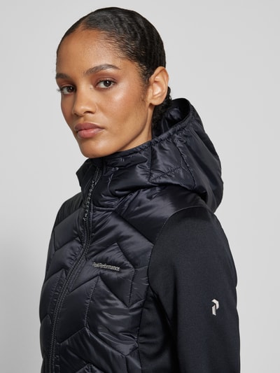 PEAK PERFORMANCE Steppjacke mit Label-Stitching Modell 'Elevate' Black 3