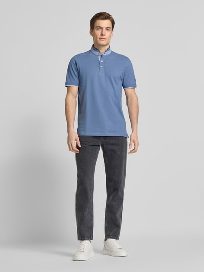 Christian Berg Men Regular Fit Poloshirt mit Stehkragen Jeansblau 1