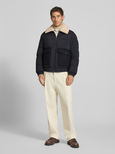 Armani Exchange Steppjacke mit Pattentaschen Dunkelblau 1