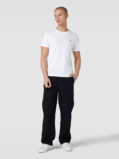 Calvin Klein Jeans T-shirt o kroju regular fit z nadrukiem z logo w zestawie 2 szt. Biały 1