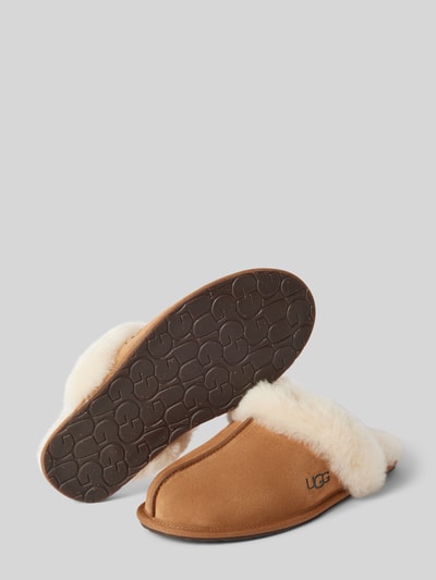 UGG Kapcie ze skóry model ‘SCUFFETTE II’ Camel 4