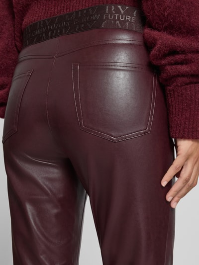Cambio Bootcut Hose in Leder-Optik Modell 'FELICE' Bordeaux 3