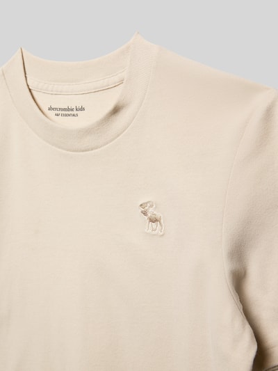 Produktfoto, T-Shirt mit Rundhalsausschnitt und Label-Stitching von Abercrombie&Fitch, beige, Regular Fit, feine Baumwollstruktur