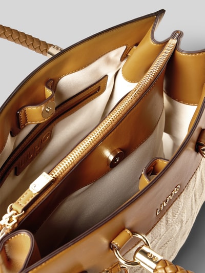 Produktfoto, Tote Bag mit Logo-Detail Modell 'Manhattan' von Liu Jo White mit geteiltem Hauptfach aus beigefarbenem Baumwoll-Mix mit Leinen-Anteil, goldener Reißverschluss, Innentaschen und Flecht-Tragehenkel, optimale Innenorganisation