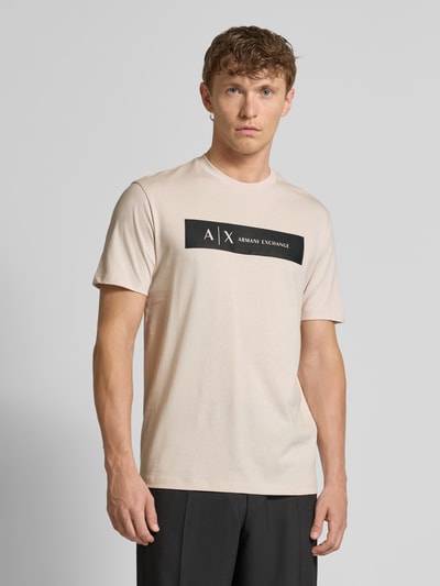 ARMANI EXCHANGE T-shirt o kroju regular fit z czystej bawełny z nadrukiem z logo Złamany biały 4
