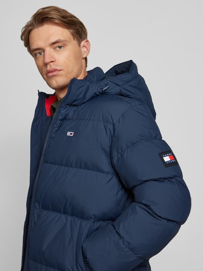 Tommy Jeans Regular Fit Daunenjacke mit Federanteil Marine 3