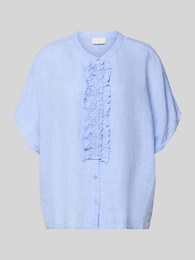 Produktfoto, Relaxed Fit Leinenbluse mit Rüschen von Milano Italy in Hellblau, reine Leinenstruktur, Knopfleiste, runder Ausschnitt