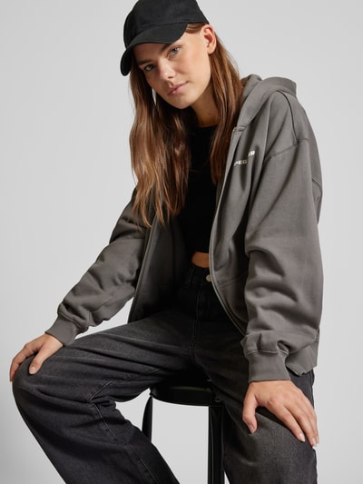 Pegador Sweatjacke mit Logo-Applikation Modell "RAMIRA" Graphit 3