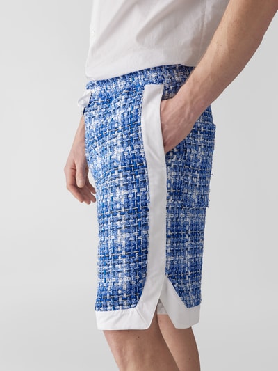 Iro Shorts in Bouclé-Optik Blau 3