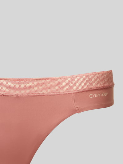 Calvin Klein Underwear Stringi z elastycznym pasem Fiołkoworóżowy 2