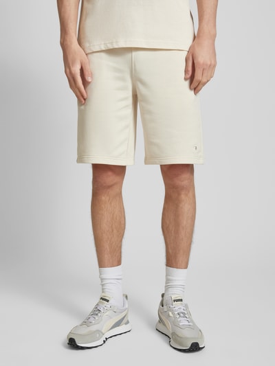 CHAMPION Regular Fit Sweatshorts mit Logo-Stitching Beige 4