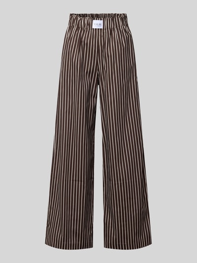 Produktfoto, Weite Hose aus reiner Baumwolle Modell 'MAVIE' von VILLA SOPHIE, braunes Allover-Streifendesign, elastischer High Waist Bund, Regular Fit, seitliche Eingrifftaschen, glatte Stofftextur