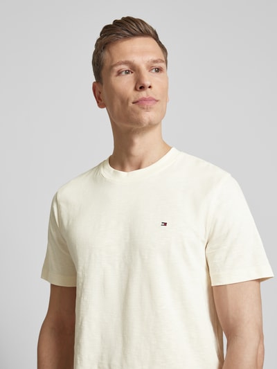 Tommy Hilfiger T-Shirt mit Logo-Stitching Beige 3