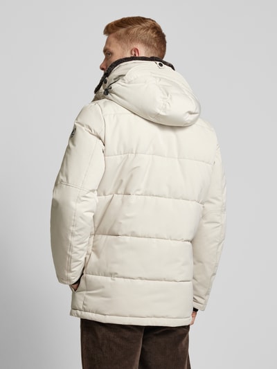 Strellson Steppjacke mit Kapuze Kitt 5