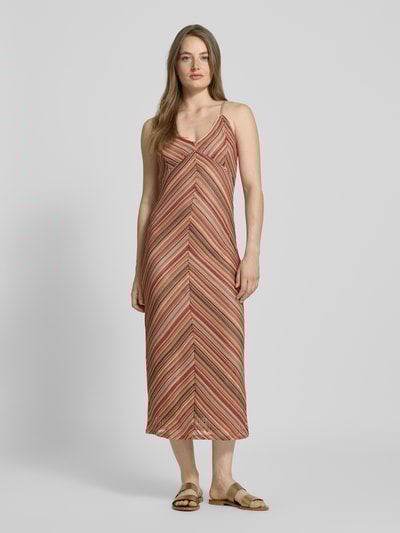 Vero Moda Figurbetontes Midikleid mit feinem Lockstrickmuster Modell DEMI' Hellbraun 4