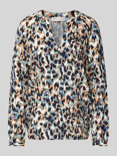 Produktfoto, Blusenshirt aus reiner Viskose von Christian Berg Woman mit lockerem Schnitt und Allover-Animal-Muster in Blau, Beige, Weiß