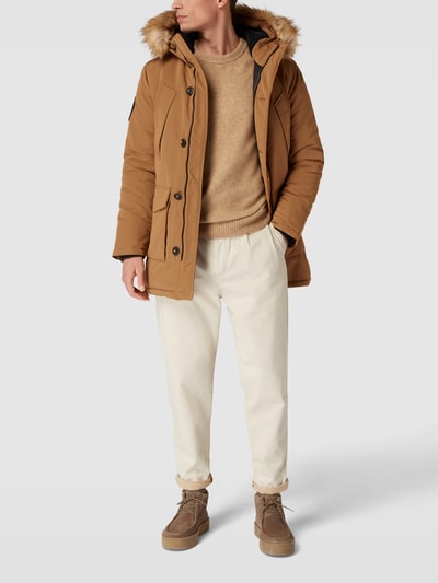 Superdry Parka z kapturem i obszyciem ze sztucznego futra Camel 1