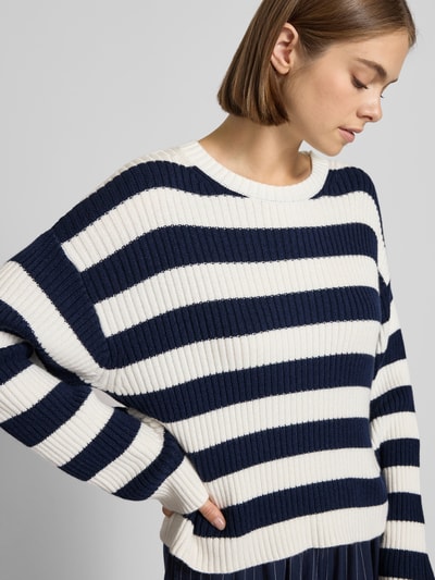 Review Strickpullover mit Rundhalsausschnitt Marine 3