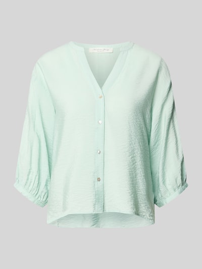 Produktfoto, Regular Fit Bluse aus Viskose-Mix mit 3/4-Arm von Christian Berg Woman in Hellgrün, glatte Oberfläche, V-Ausschnitt, lockere Form