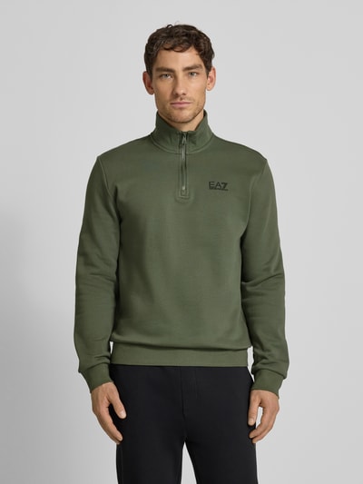 EA7 Emporio Armani Sweatshirt mit Stehkragen und Reißverschluss Schlamm 4