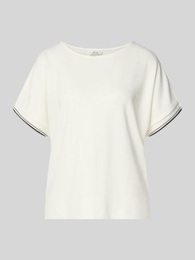 Produktfoto, cremeweißes T-Shirt aus Viskose-Mix mit Rundhalsausschnitt, Kontraststreifen am Ärmel, Modell 'Giprep' von OPUS, Relaxed Fit