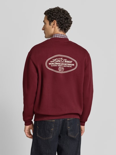 Les Deux Sweatshirt mit Logo-Print Modell 'Worldwide' Bordeaux 5