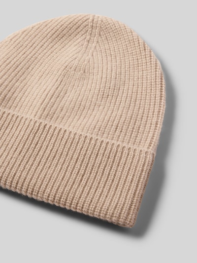 Christian Berg Woman Mütze aus reinem Kaschmir in Strick-Optik Beige 2