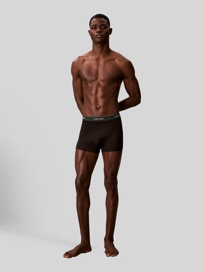 Calvin Klein Underwear obcisłe bokserki o kroju regular fit z mieszanki bawełny w zestawie 3 szt. Czarny 1