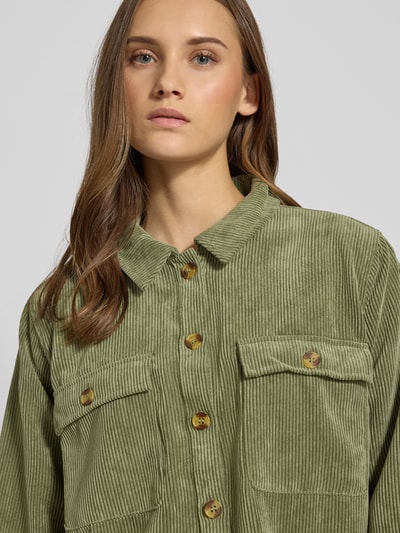 Pieces Loose Fit Hemdbluse in Cord Optik Modell 'EFFI' Oliv 3